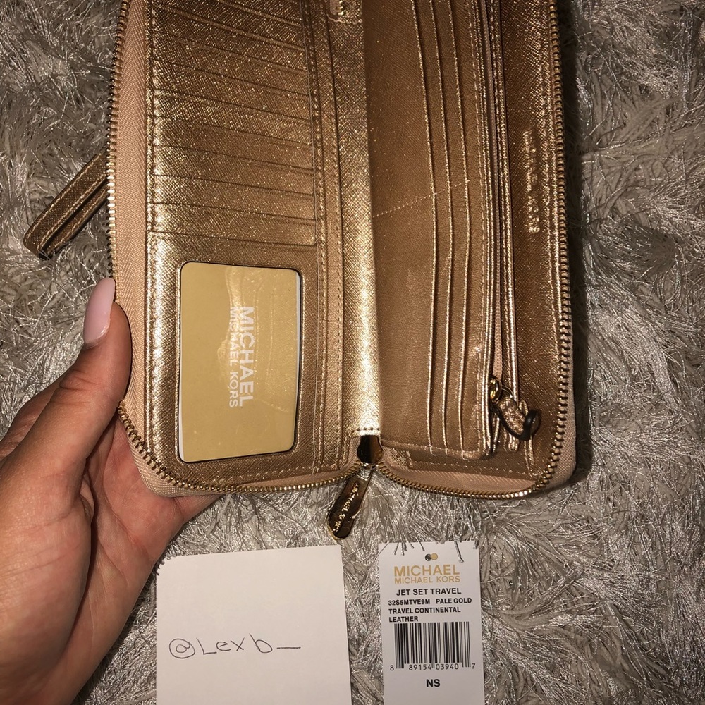 🧡BRAND NEW MICHAEL KORS jet set travel wallet - Picture 2 of 2